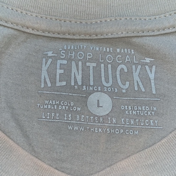 Shop Local Ky women’s Happy Fall Y’all short sleeve Tshirt size Medium - Picture 4 of 6